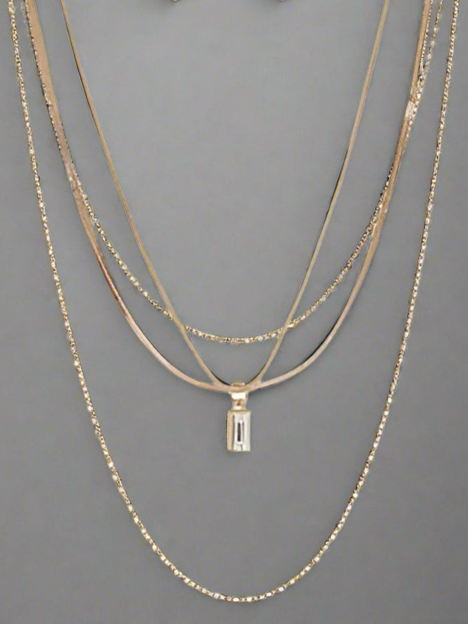 Upscale Direction Necklace