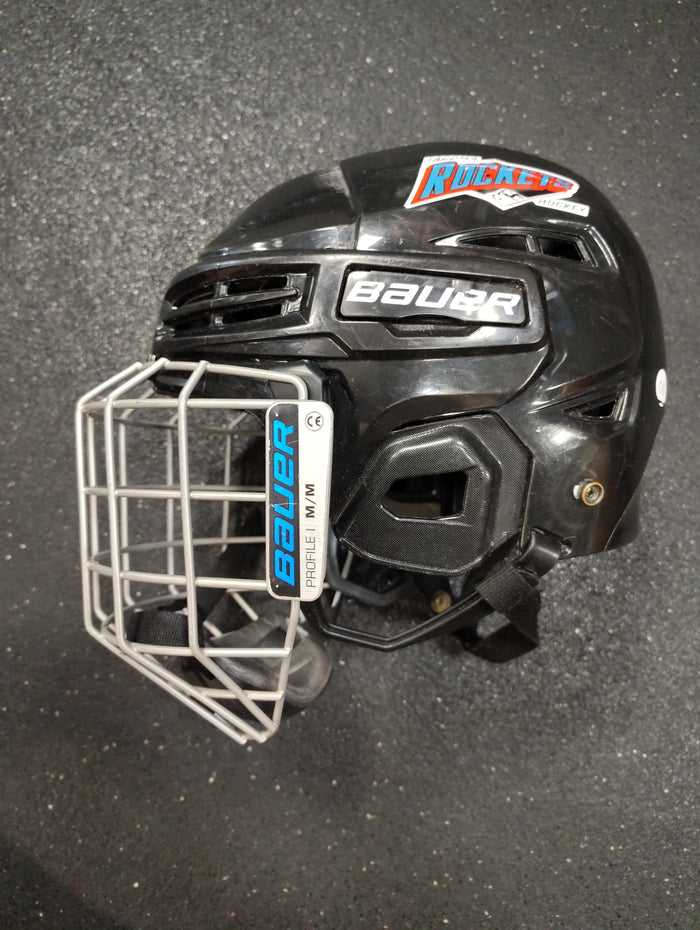 Used Bauer IMS 5.0 Medium Hockey Helmet