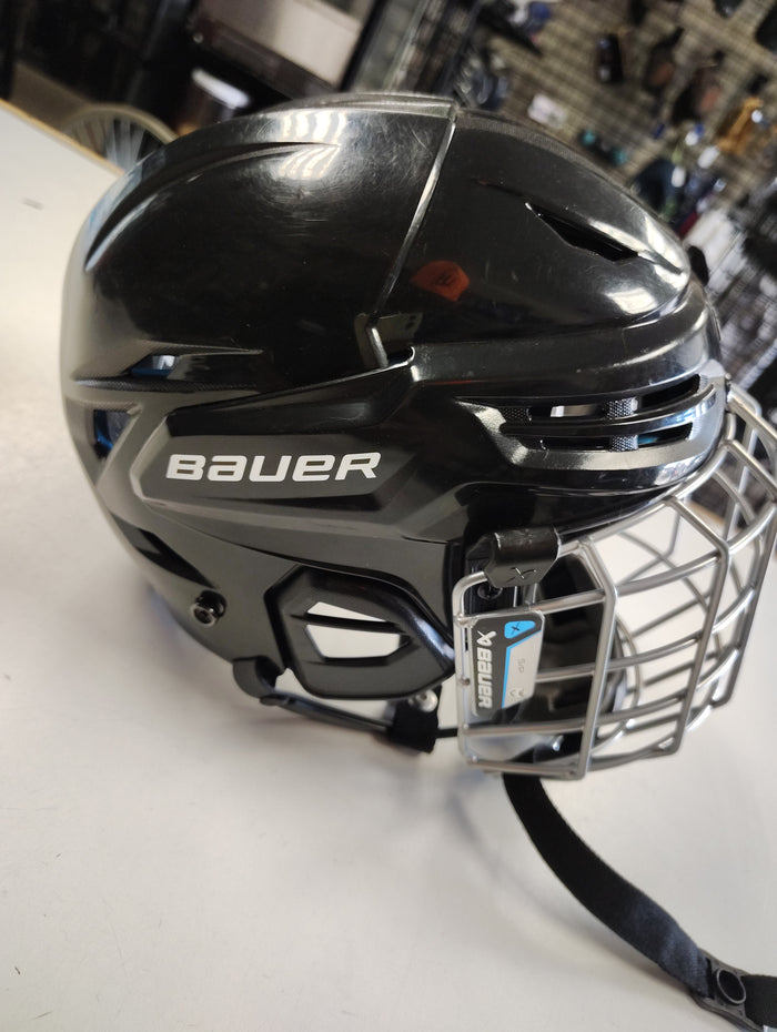 Used Bauer RE-AKT 55 Hockey Helmet Combo S/P
