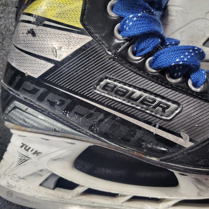 Used Bauer Supreme S37 Size 5 Ice Skates