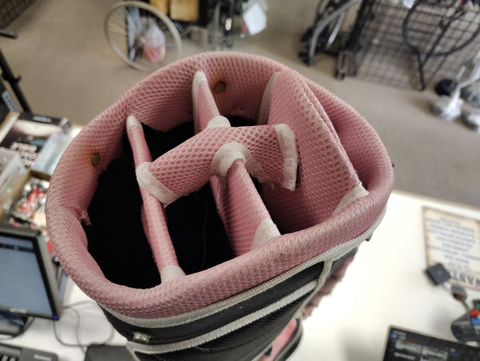 Used (RAM) Women's Pink Golf Bag