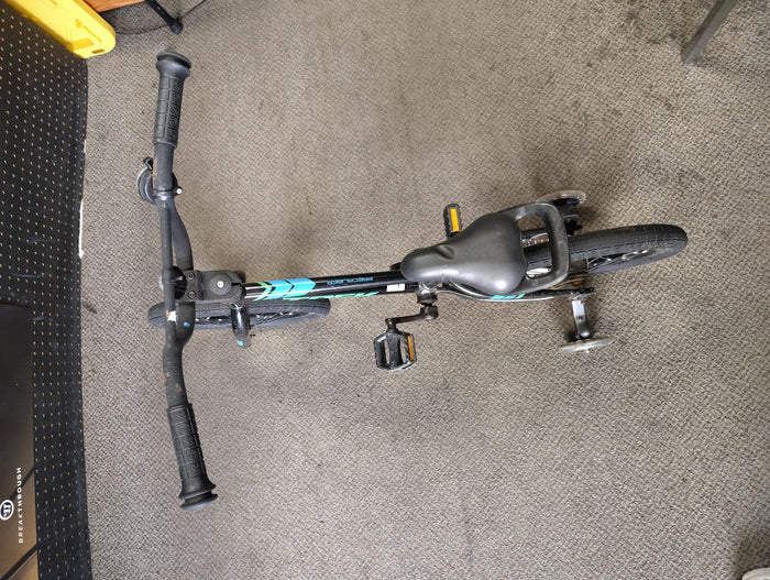 Used Trek Precaliber 16 Kids Bicycle W 16" Wheels And Training Wheels