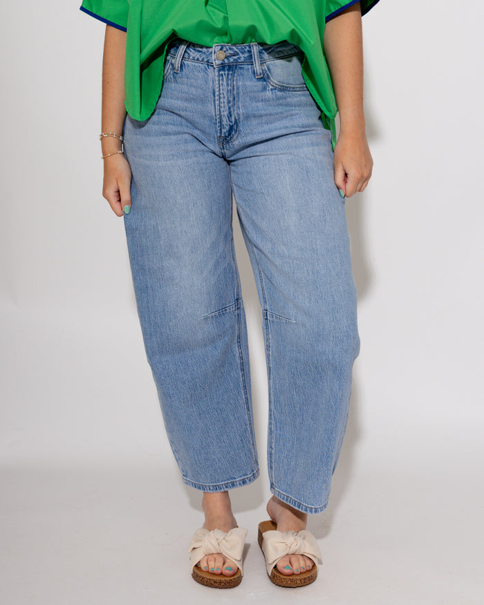 Vervet | High Rise Light Wash Wide Barrel Jeans
