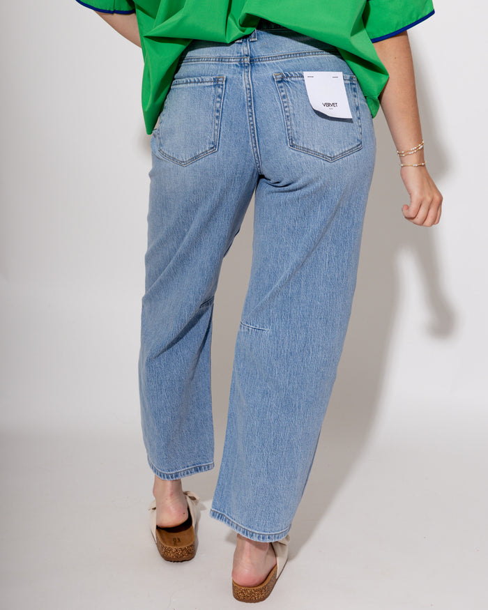 Vervet | High Rise Light Wash Wide Barrel Jeans