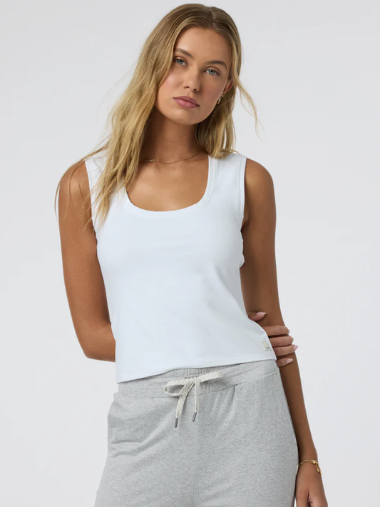 Vuori Halo Essential Scoop Tank