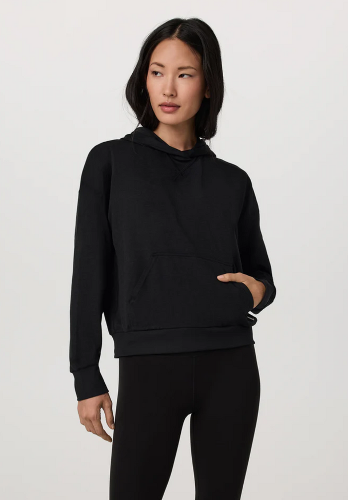 Vuori Halo Modern Pullover Hoodie