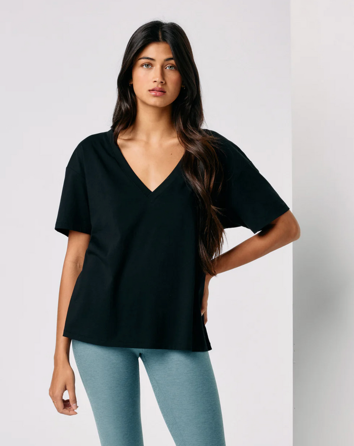 Vuori Sutton V-Neck