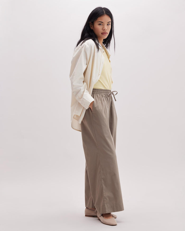 Richer Poorer - Womens Venice Drawstring Pant - Warm Grey -