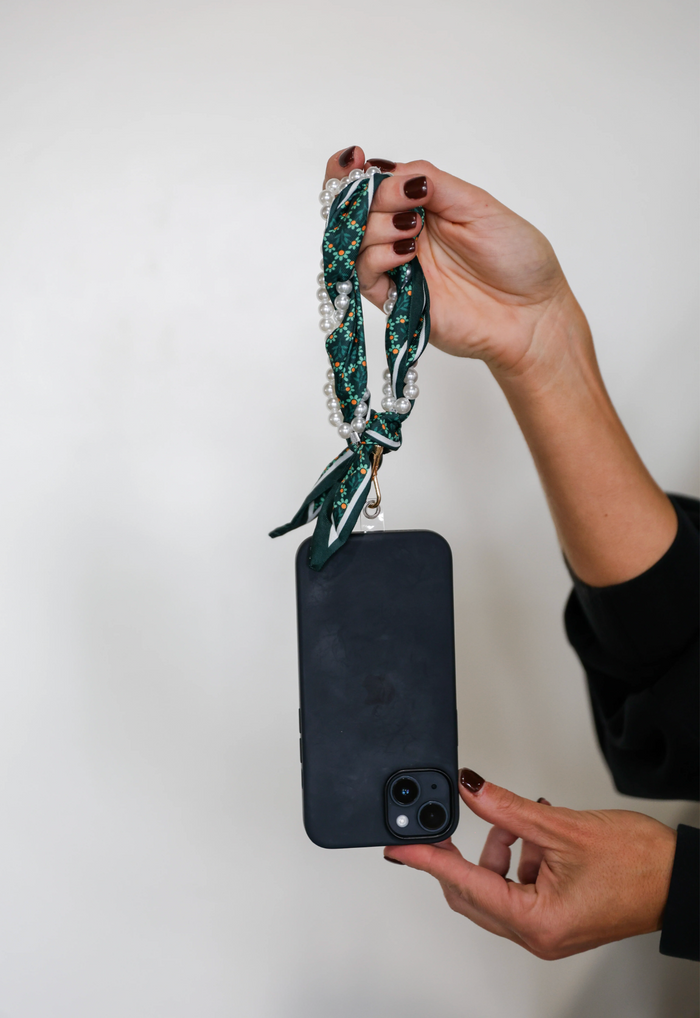 Woven Pearl Phone Strap in Green/Gold